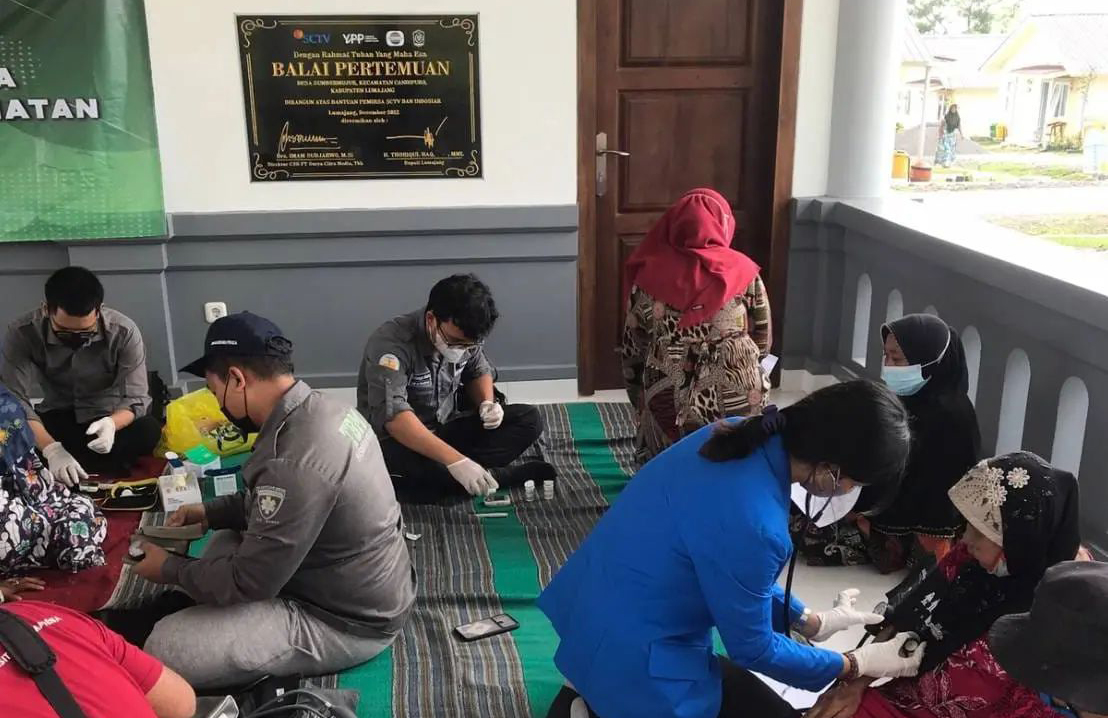 KSR-PMI Unit Universitas Warmadewa Partisipasi TDB Erupsi Gunung Semeru