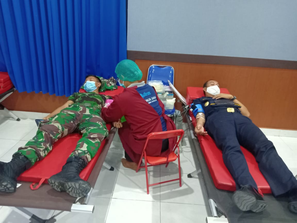 Donor Darah dalam rangka HUT POLAIRUD ke-70 Tahun