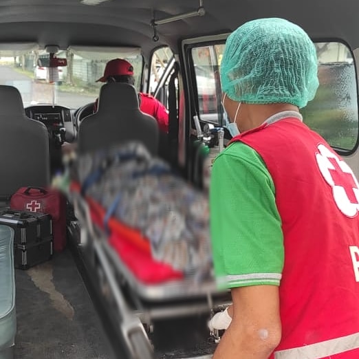 Ambulance PMI Pelayanan Jenasah Ke KMJ Wangaya
