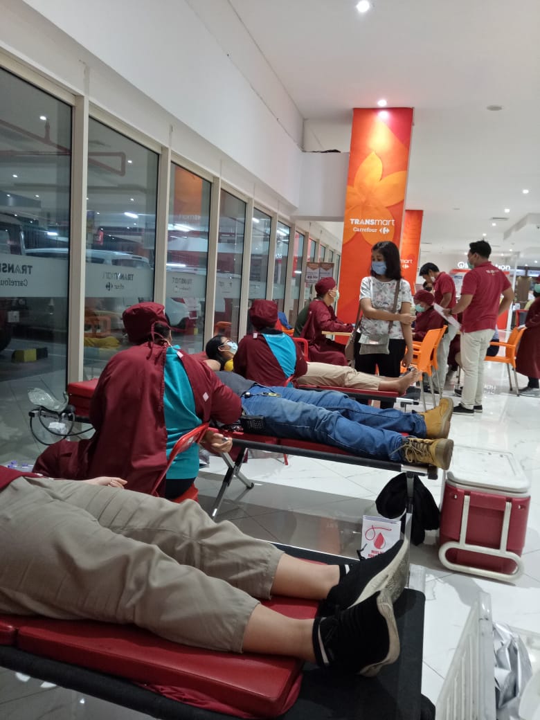 Donor Darah Transmart Carrefoure Bali