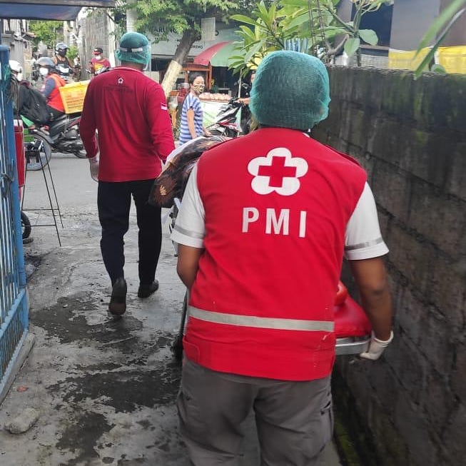 Ambulance PMI Pelayanan Jenasah di Jl. Tukad Buaji