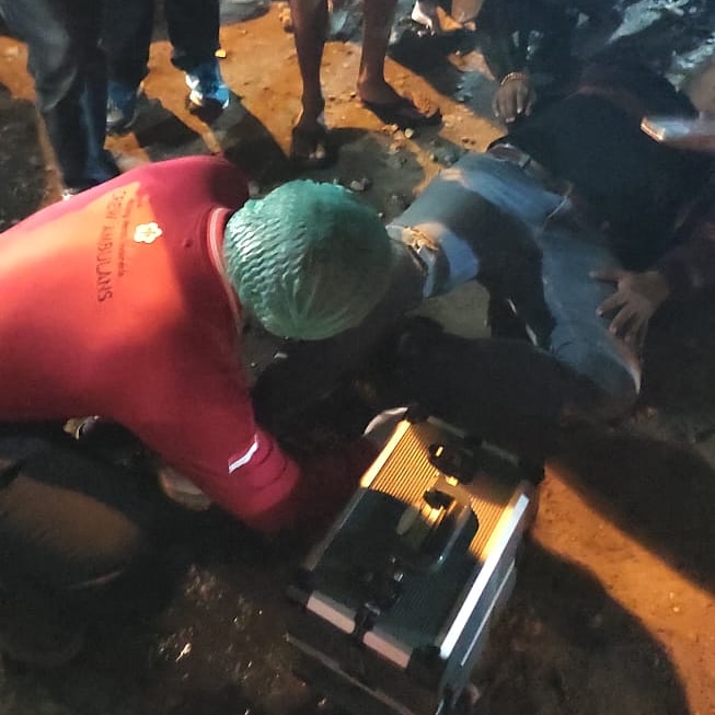 Ambulance PMI Penanganan Korban Lakalantas Jl. Teuku Umar Barat